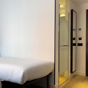 Habitación Estándar con 2 Camas Individuales